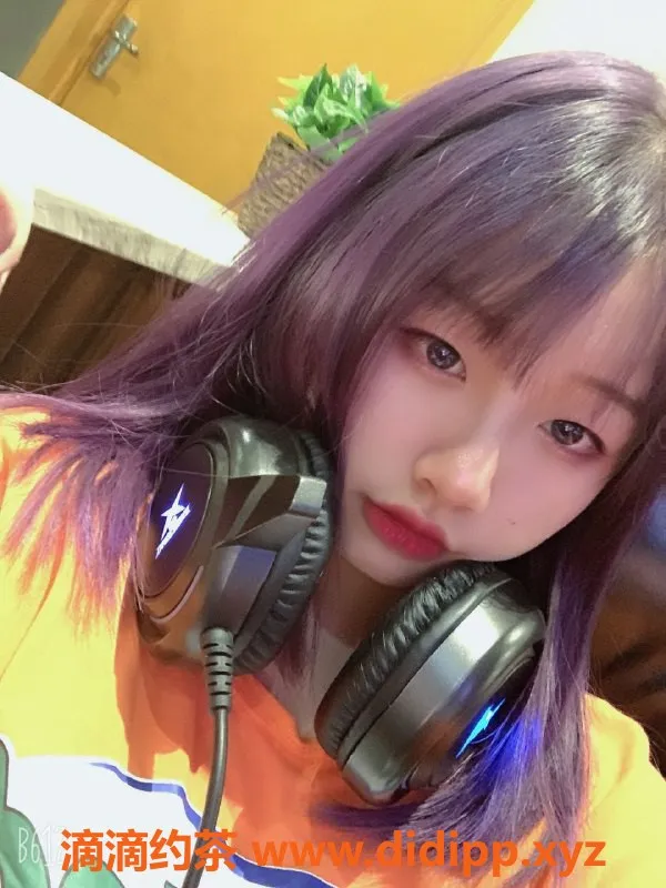 成都楼凤-成华区幼辞，嫩妹大胸，7p超值体验