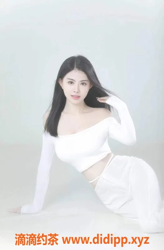 北京spa会所-梦洁：22岁南方妹子，163cm，柔美D罩杯，服务1400p起