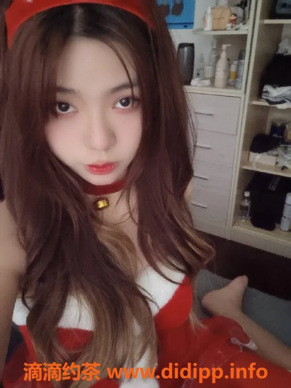 广州楼凤-广州白云心心，800元舌吻超值体验