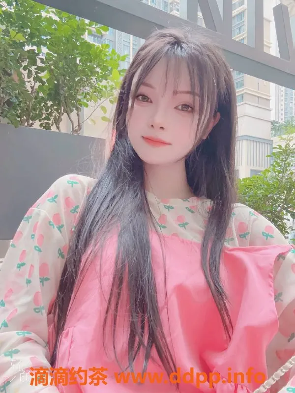 深圳楼凤-龙岗23岁女神，34D诱惑，极致服务，娱乐畅玩！