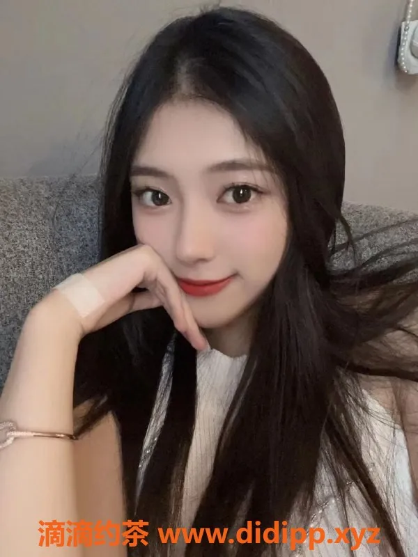 上海楼凤资源信息,普陀嫩妹姿姿，164CM，45KG，1400元起