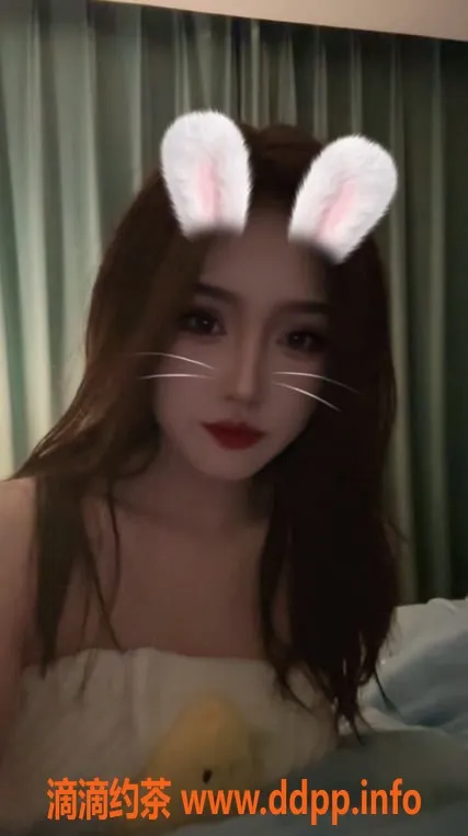 上海楼凤-徐汇孙珍妮，172CM长腿美女，1400起