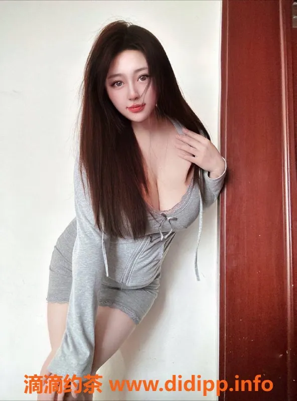 广州楼凤-广州天河幕宁，700元鸳鸯浴，69式服务等你来体验