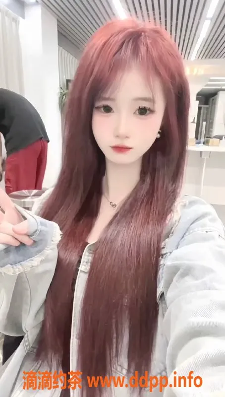 广州楼凤-广州小耳朵，800元嫩妹服务，超惹火！