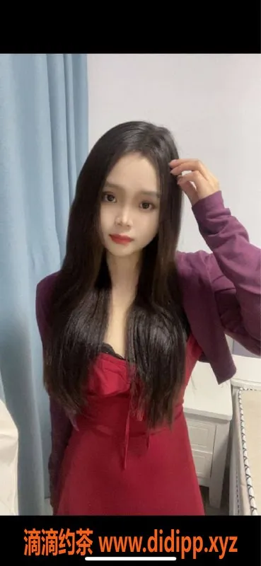 杭州楼凤-萧山区21岁思颖，高清丽影，45斤胸围36D