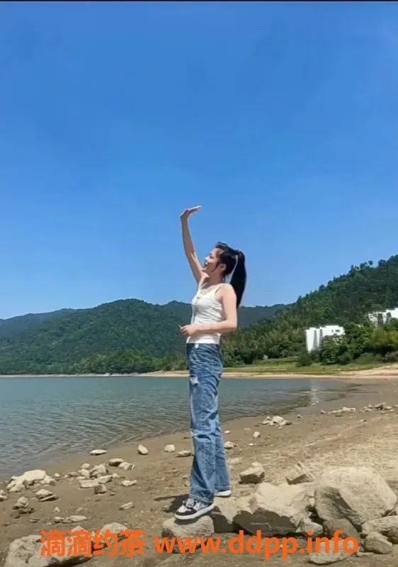 北京楼凤-朝阳思甜，22岁女友系，身高167，价格1200/P