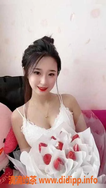 深圳楼凤-龙岗嫩妹果果，21岁165cm，400元享40分钟服务