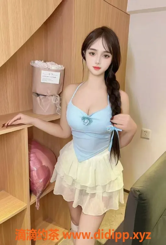 广州楼凤-广州天河琪琪，600元胸推69式服务