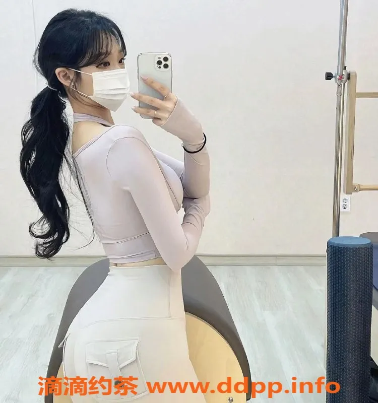 北京楼凤-东四环芒果姐姐，翘臀性感，1200啪啪