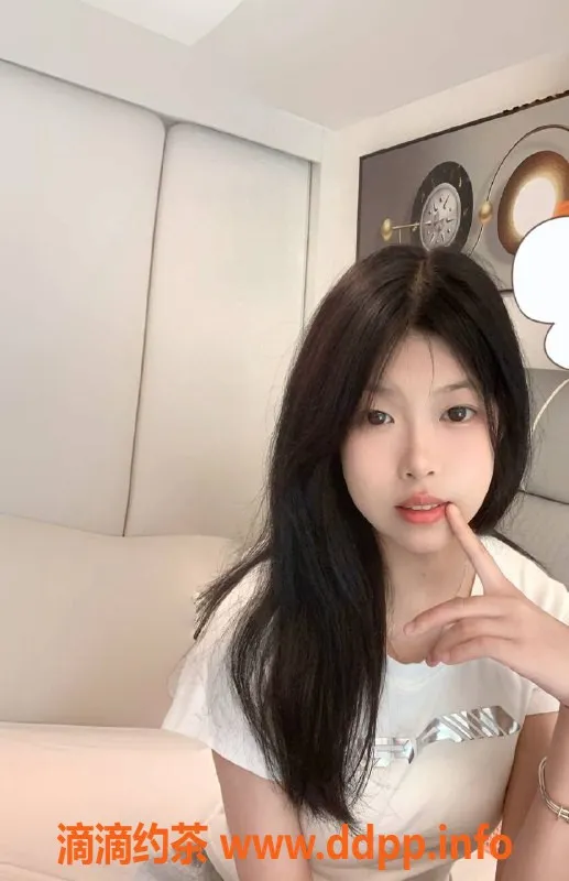 深圳楼凤资源信息,宝安可爱乖巧女孩，165cm/45kg/34C，服务热情