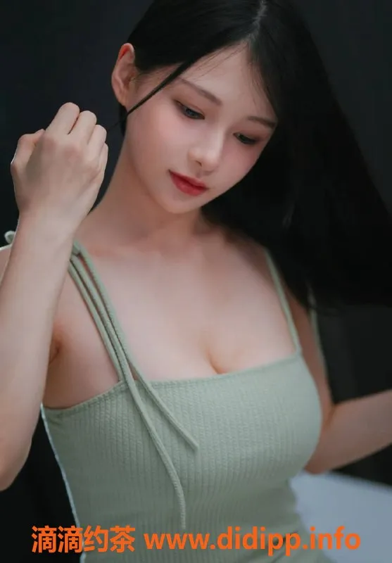 北京楼凤-妲己-丰台性感E杯美女 1000元起