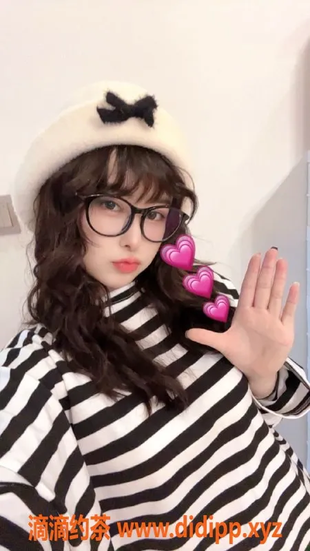 成都楼凤-高新御姐乔儿，10p任你享受！