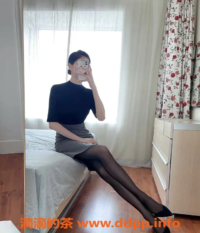 北京楼凤-湘妹子楚楚 30岁御姐 165身高 500元一炮