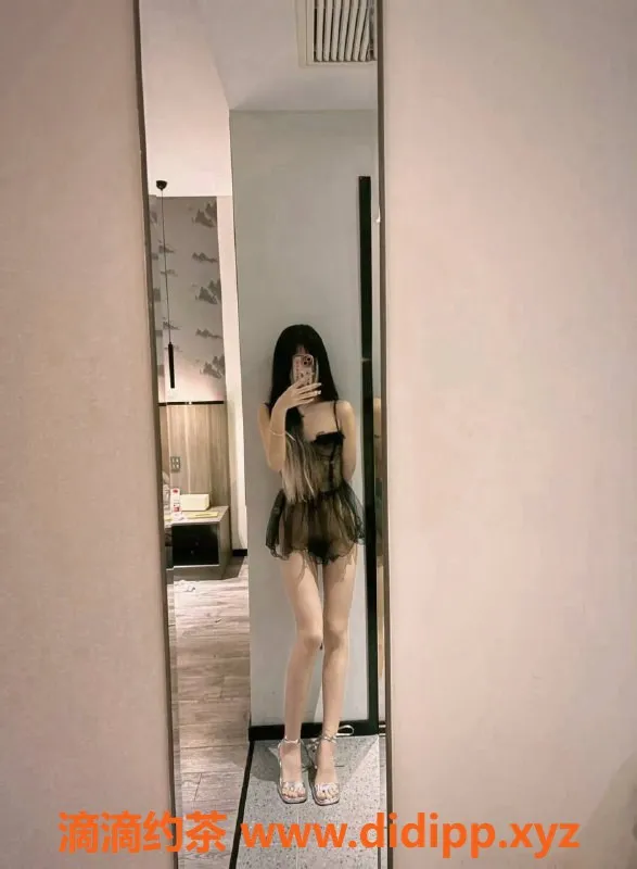 深圳楼凤-福田18岁可爱学妹，165cm，45kg，800元体验