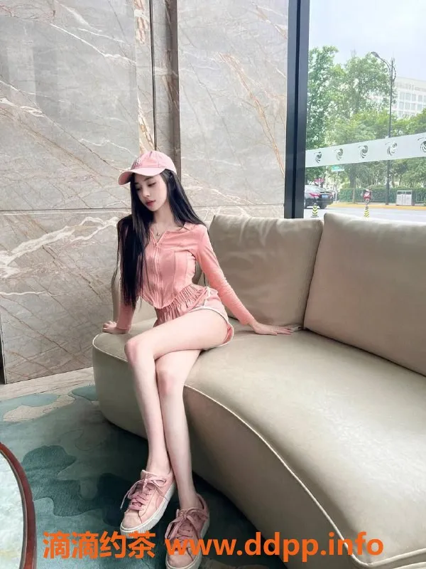 杭州楼凤-18岁朵朵，心动体验只需1400元起！