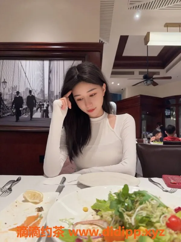 成都楼凤-天府三街御姐嘉月，颜值高、服务好