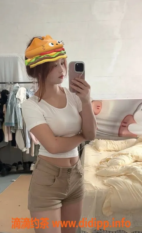 深圳楼凤-光明新区茜茜，24岁，157cm，45kg，高颜值服务