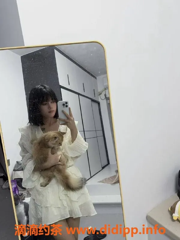 长沙楼凤资源信息,雨花区小赵，19岁165cm C罩杯，服务多样