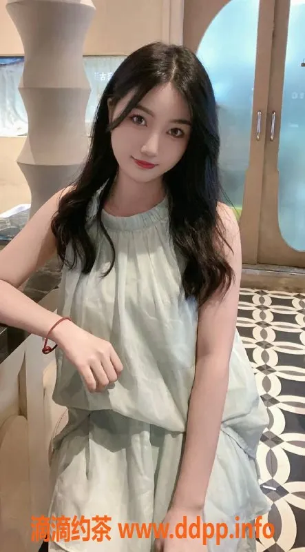 深圳楼凤-青青24岁157cm 45kg陪洗澡服务，亲密体验等你来！