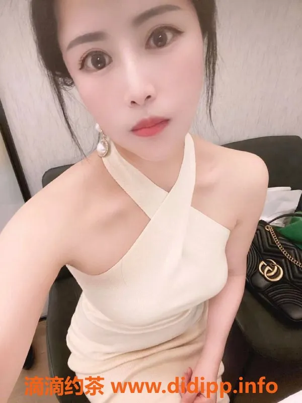 深圳楼凤-南山区薯片老师，520环保，900一次体验