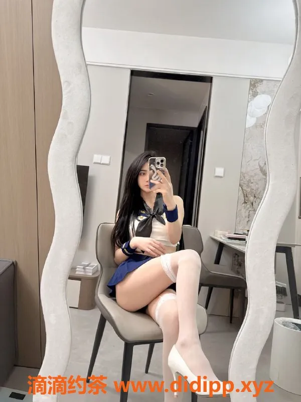 深圳楼凤-福田小月亮御姐，热辣服务等你来体验