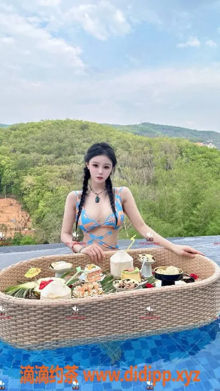 深圳楼凤-南山馨儿老师，1000p角色扮演，服务超赞！