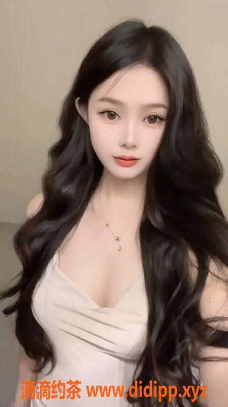 宁波楼凤-南方美女Kiki大四学姐，身高167，1300元体验