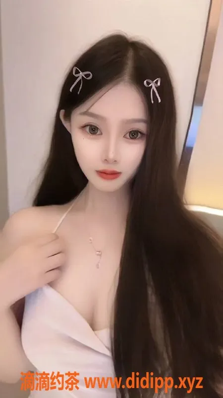 宁波楼凤-南方美女Kiki大四学姐，身高167，1300元体验