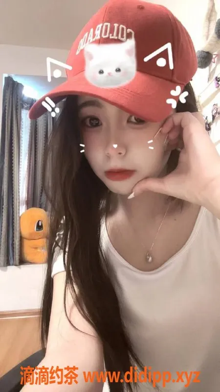 深圳楼凤-龙华萱萱，千元以上口爆服务，尽享激情