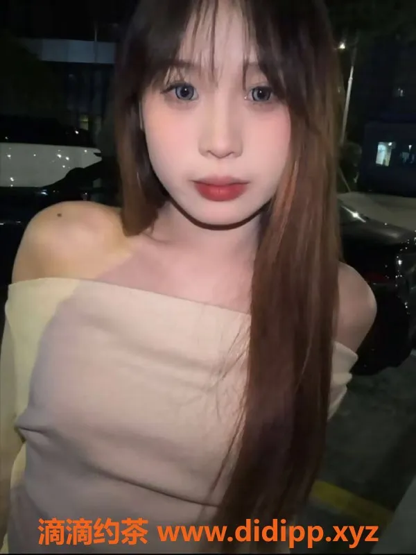 宁波楼凤-19岁05果果，身高162体重88，700元40分钟