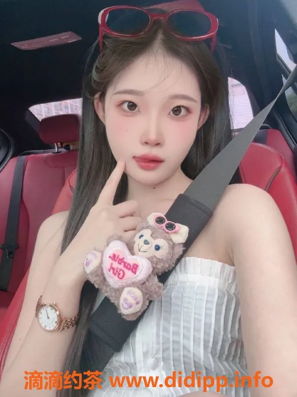 东莞楼凤资源信息,南城饭团，19岁165cm，47kg 体验激情服务