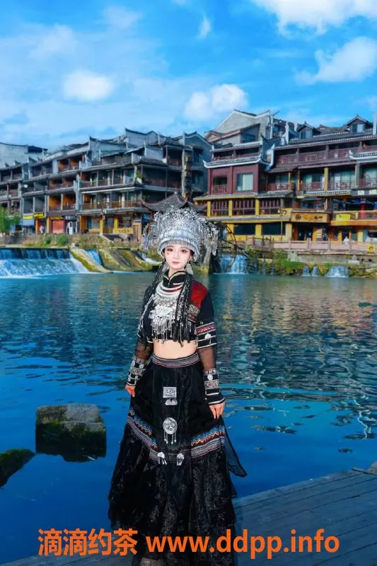 北京spa会所-嫣然小师姐 重庆162cm 105斤 D罩杯