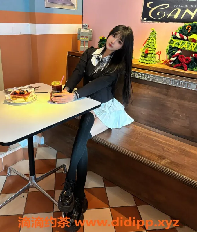 上海楼凤-徐汇纱椰，170cm长腿女神，1600起