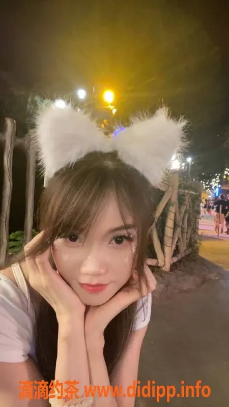 深圳楼凤-龙岗怡妹子，900元体验69与胸推服务