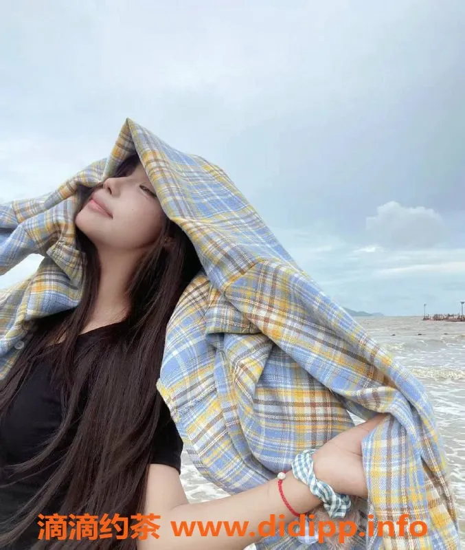 广州楼凤-广州天河小小涵，750元享受鸳鸯浴和调情