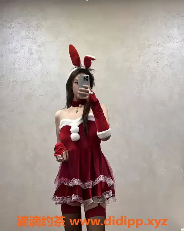 深圳楼凤资源信息,南山桃桃熊，性感制服SM体验，价格亲民