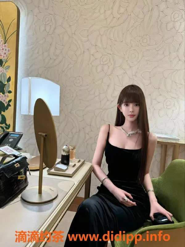 深圳楼凤资源信息,南山糖宝，1800元超值服务，舌吻调情