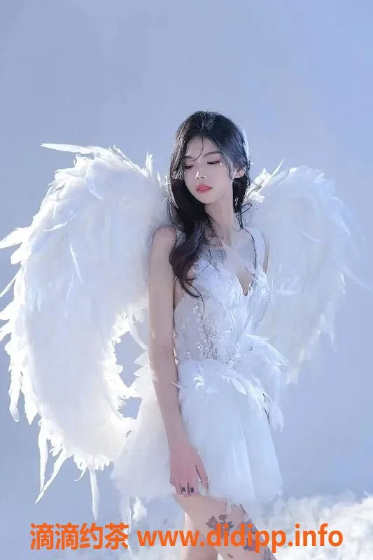 武汉楼凤-欢乐谷芸芸，身材火辣，服务到位