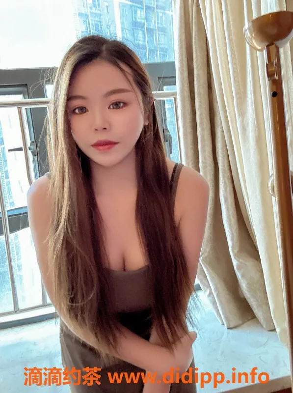 广州楼凤-佛山甜橙，500元享波推与鸳鸯浴