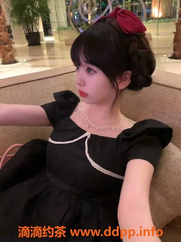 深圳楼凤-福田胡桃，1200元起，提供舌吻与COS服务