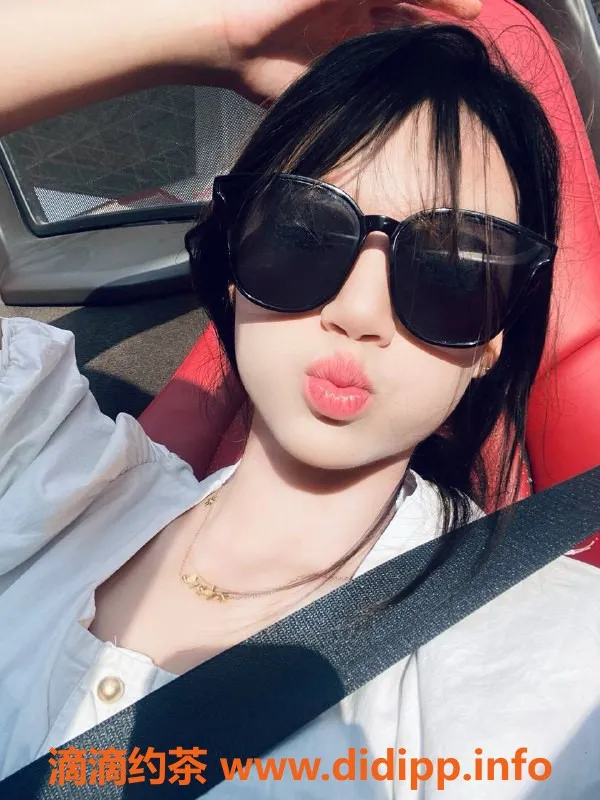 广州楼凤-天河嫩妹玉米，700元一小时，视频验证