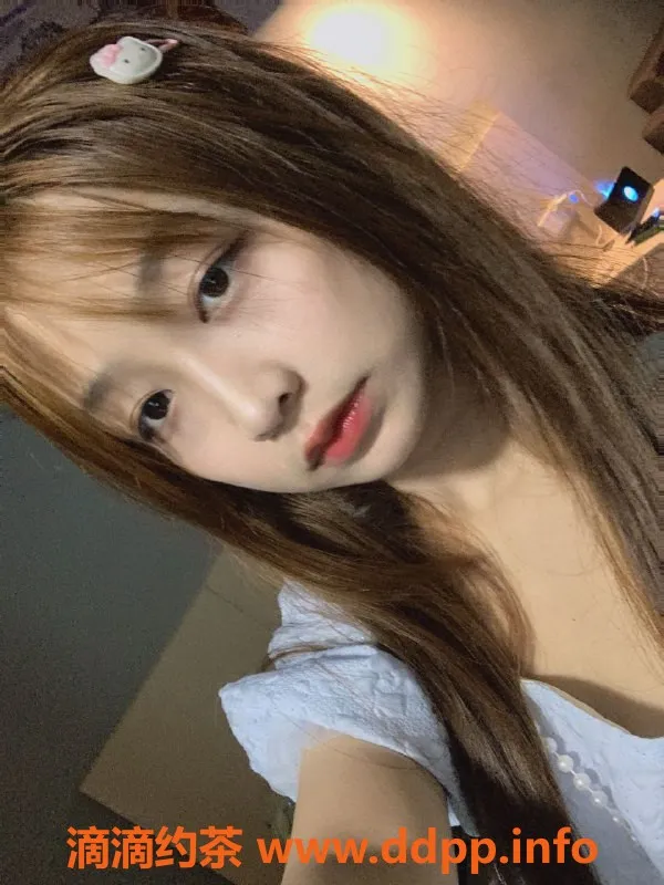 杭州楼凤-小月亮 湘妹子 156cm 42kg 高颜值陪浴服务