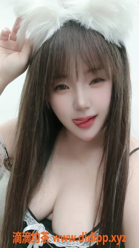 深圳楼凤-宝安小甜心，688元享深喉与69服务