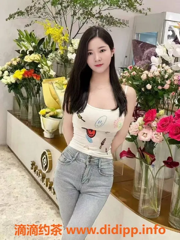 深圳楼凤-龙华林静静，800元提供多种服务