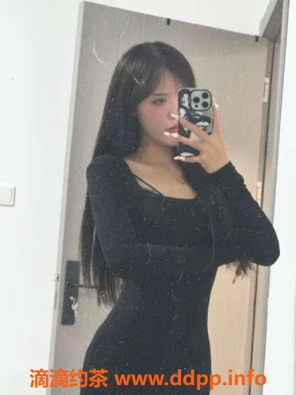 广州楼凤-广州天河兮兮，双飞69式尊享体验