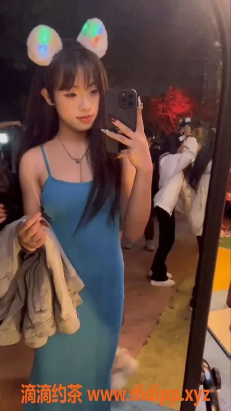 广州楼凤资源信息,广州天河嫩妹苏晨曦，750元体验舌吻服务