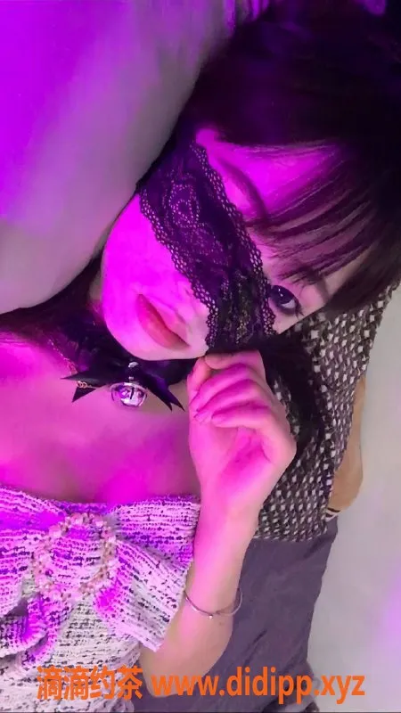 广州-广州天河嫩妹苏晨曦，750元体验舌吻服务