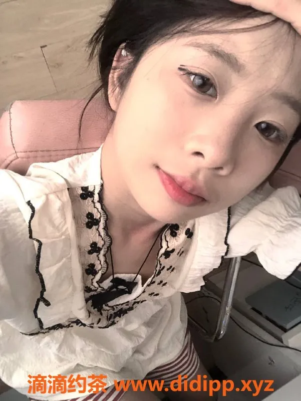 广州楼凤-广州天河优米，水中箫69式，2000元尽享激情