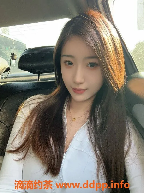 广州楼凤-广州天河珊蓝，700元乳交服务