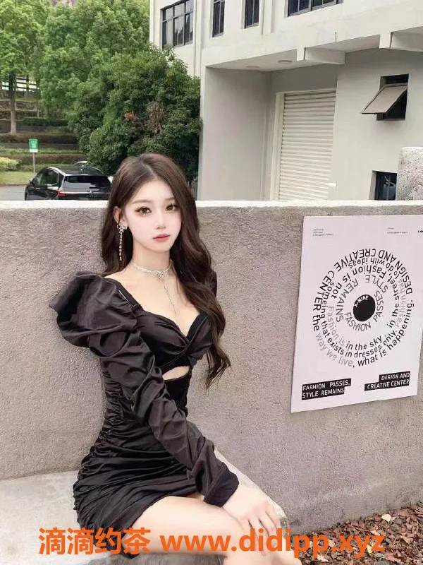 上海外围-北方妹子何玥姿，颜值超赞，服务一流